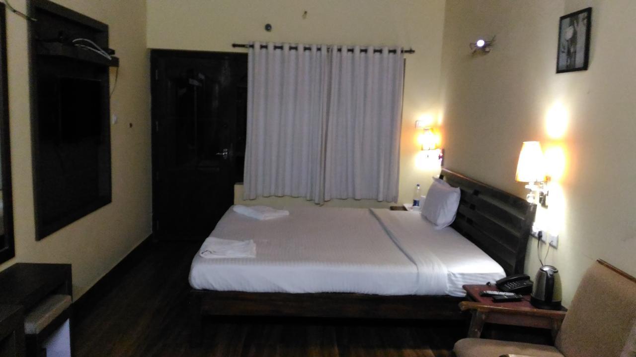 Banasura Island Resort Tariyod Ngoại thất bức ảnh
